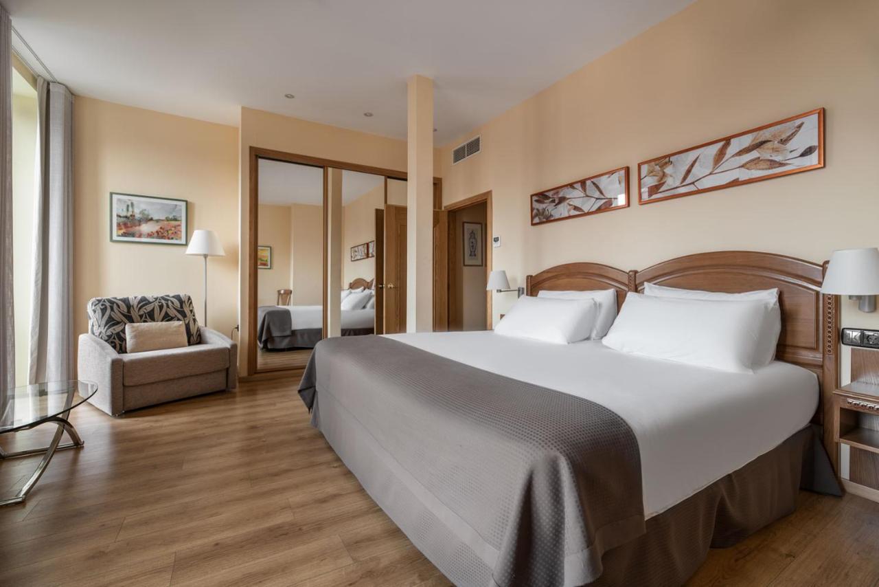 Exe Astur Plaza Hotell Astorga Eksteriør bilde