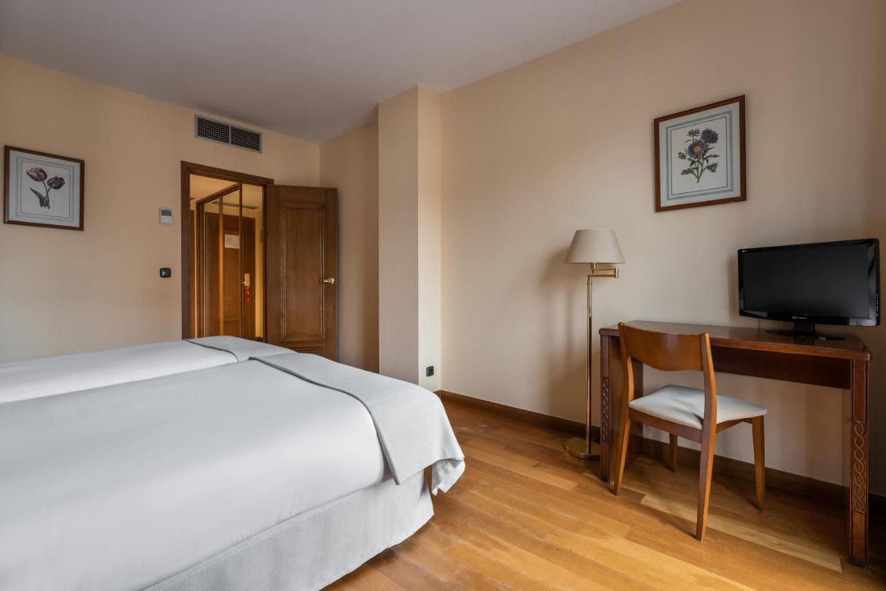 Exe Astur Plaza Hotell Astorga Eksteriør bilde