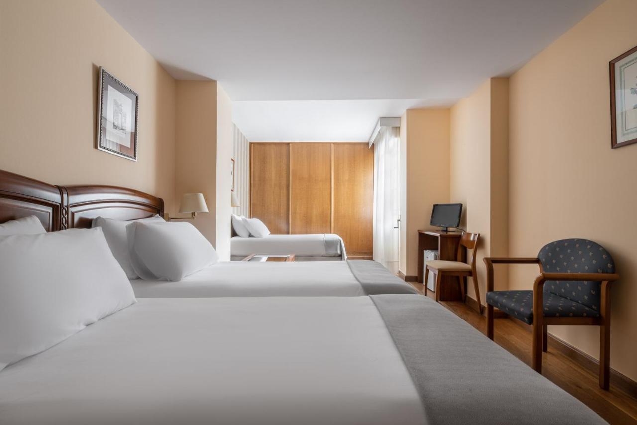Exe Astur Plaza Hotell Astorga Eksteriør bilde